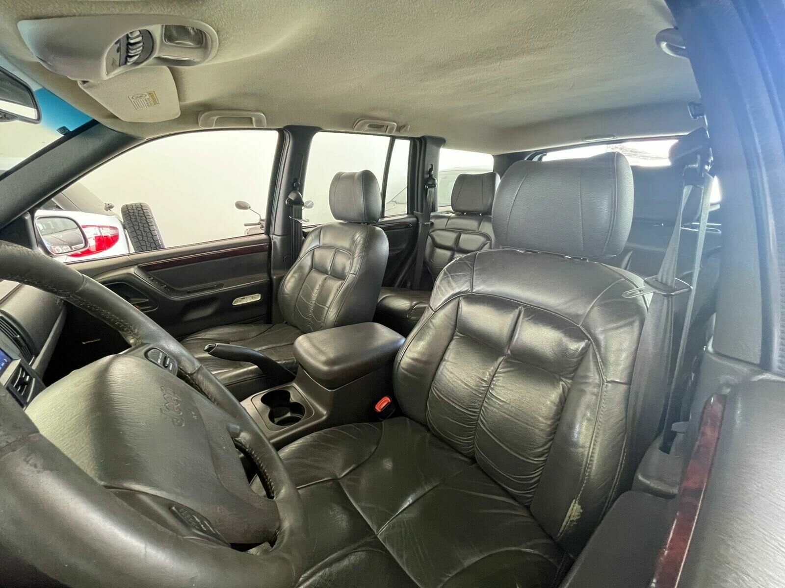 Imagem do veículo  JEEP GRAND CHEROKEE LIMITED